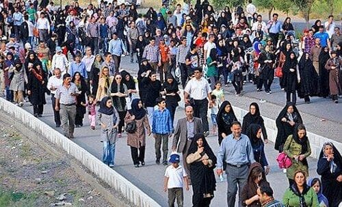 برگزاری همایش بزرگ پیاده‌روی خانوادگی در محمدیه و مهرگان