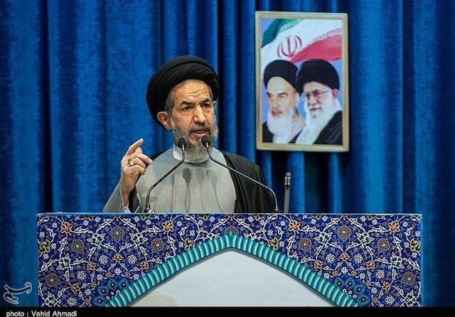 مهم ترین دستاورد سفر رئیس‌جمهور به چین از نگاه امام جمعه تهران/ تمجید ابوترابی از تیم المپیاد دانش‌آموزی و تیم والیبال جوانان از تریبون نماز جمعه