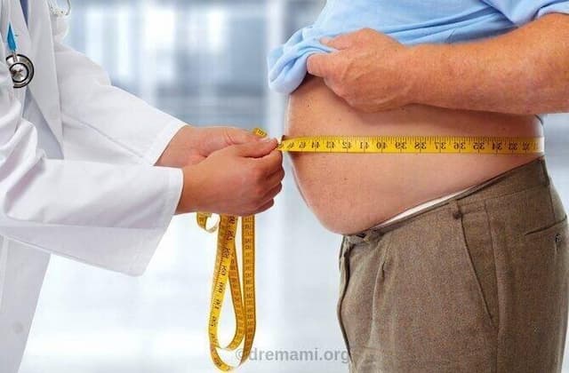 آیا واقعاً چربی شکم را می‌توان با خوردن مواد غذایی کاهش داد؟