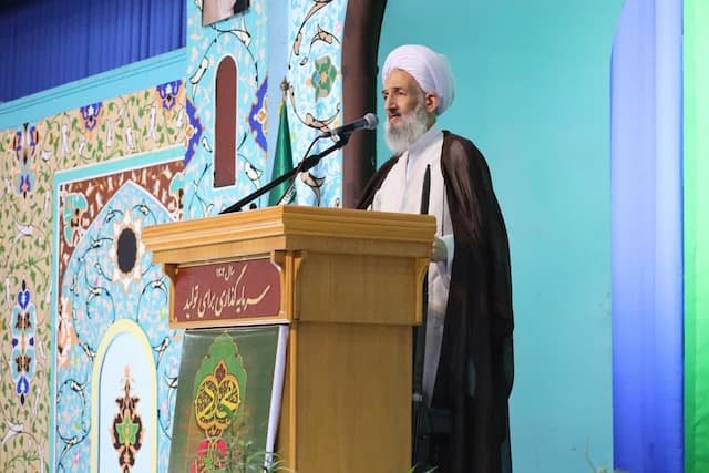 امام جمعه ساری: مسئولان در دیپلماسی شجاعانه و حکیمانه عمل کنند