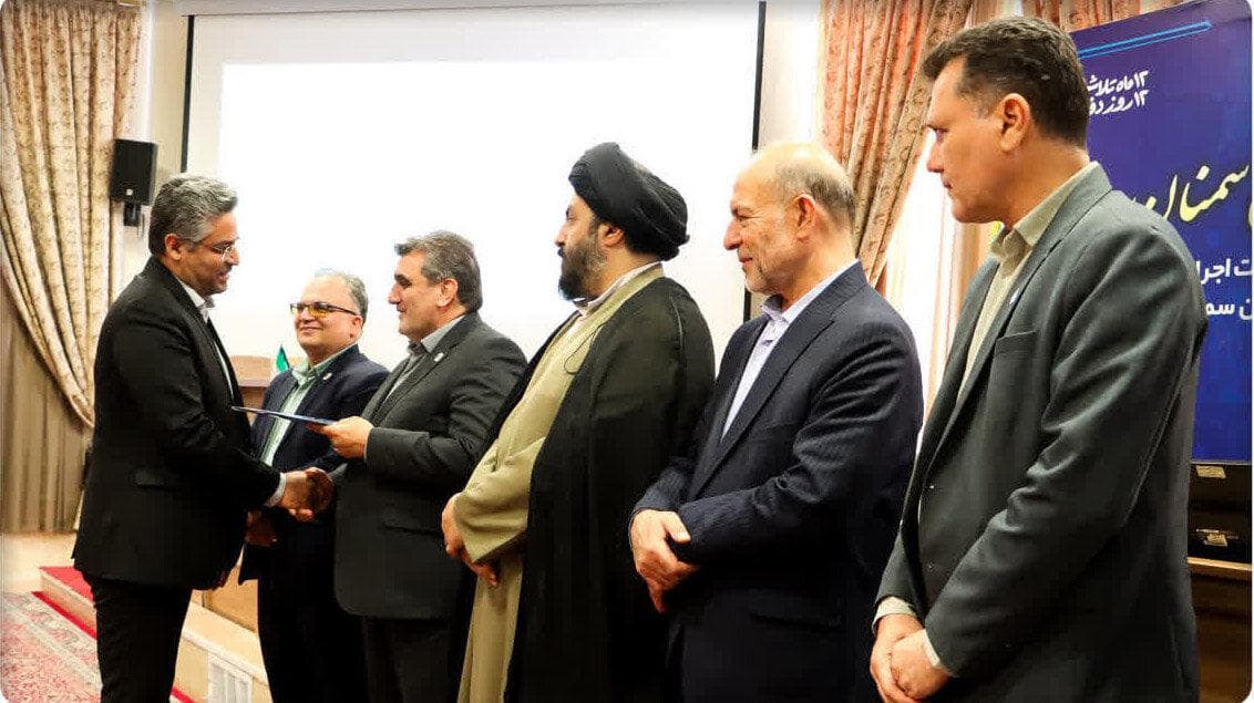 مدیریت ارتباطات و امور بین الملل شهرداری سمنان بر سکوی نخست روابط عمومی ها ایستاد