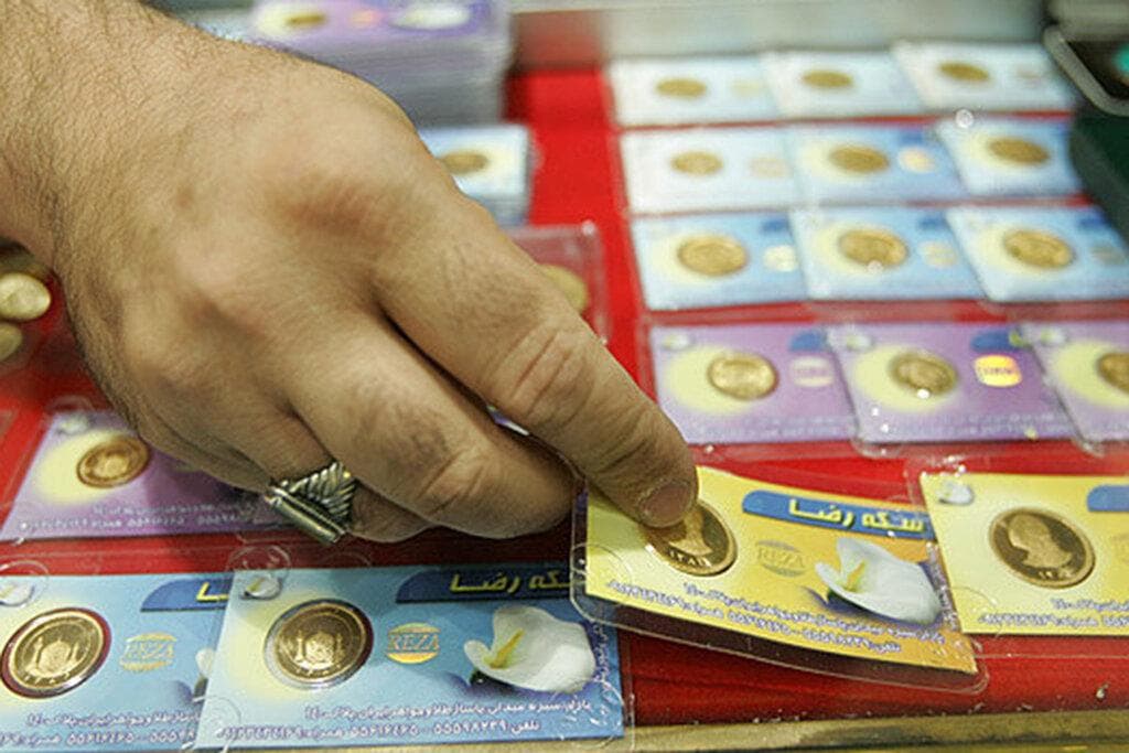 پیشروی طلا و سکه در بازار؛ ربع و نیم سکه چقدر بالا رفت؟ | جدول قیمت ها