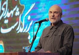 قالیباف: نتانیاهو با یک لیوان آب فاضلاب تصفیه شده دنبال فریب مردم ایران است | در روز روشن تهران را به بی‌آبی کشاندید و ...