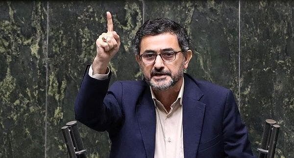 اگر دربان استانداری بودم استاندار بی لیاقت را راه نمی دادم ! | تو غلط کردی که استاندار استانی شدی ...+ ویدئوی اظهارات حاشیه ساز آقای استاندار