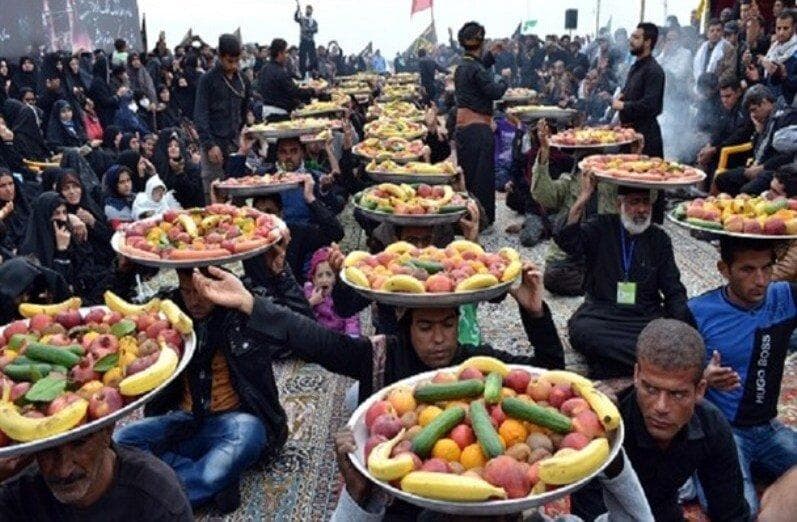 استقبال دیدنی مردم قندهار از زائران اربعین + ویدئو