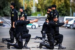 اولین تصاویر از درگیری مسلحانه پلیس با عوامل تروریستی | عکس پلیسی که به شهادت رسید
