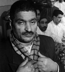 ماجرای پرتنش بختیار با بازاری سرشناس | تیمورخان؛ من فقط به دو محمد اعتقاد دارم