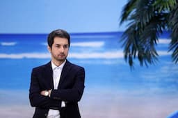 شباهت باورنکردنیِ نجم‌الدین شریعتی و پسرش | عکس