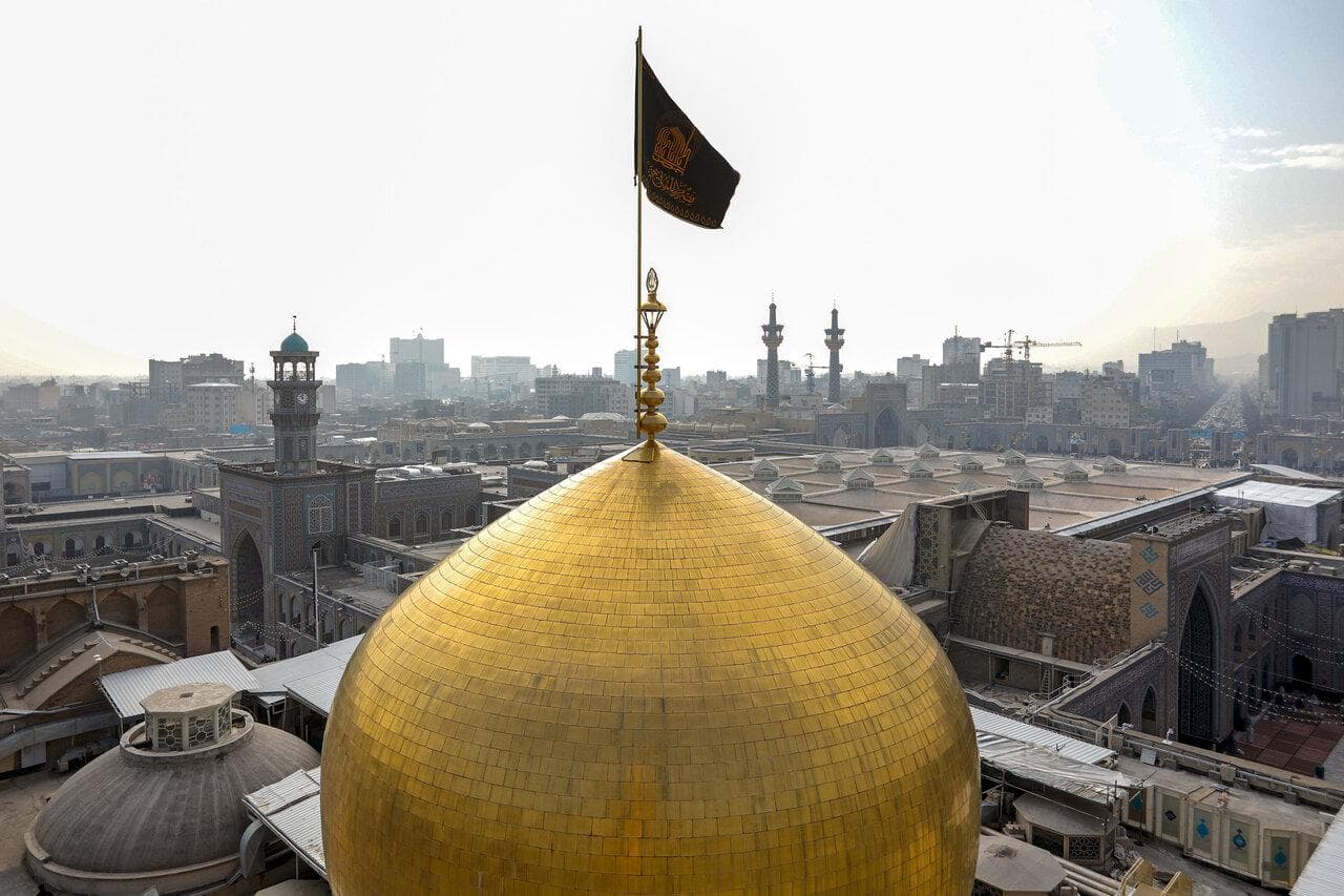 به شکرانه همجواری با امام رئوف (ع)