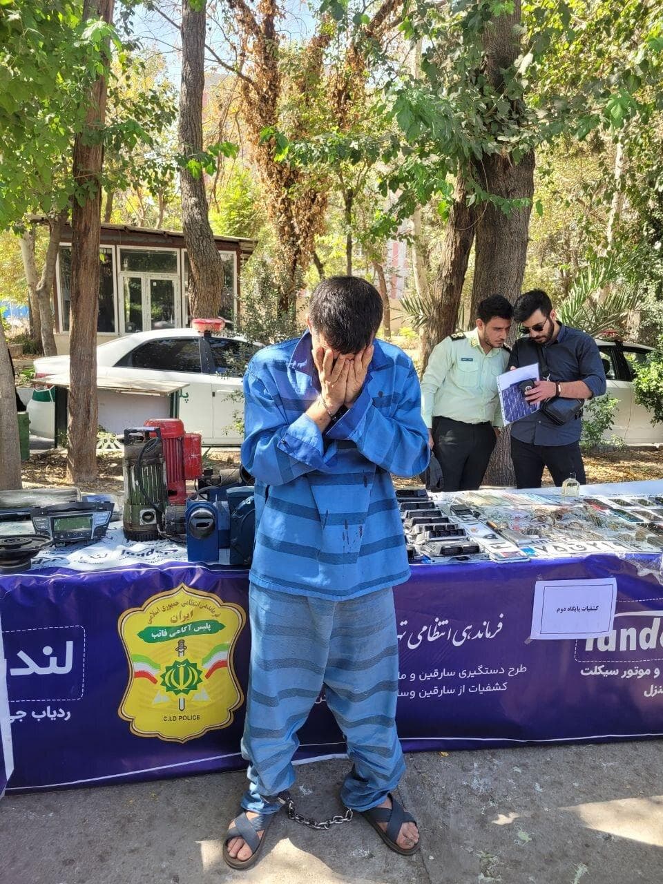 عجیب‌ترین سرقت در تهران؛ دزدیدن چراغ های راهنمایی برای هیجان