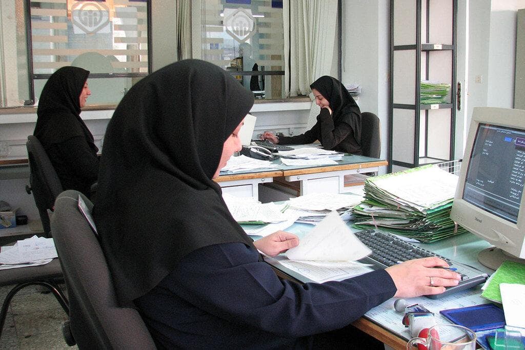 جزئیات ساعات کاری کارمندان دولت پس از ۱۵ شهریور