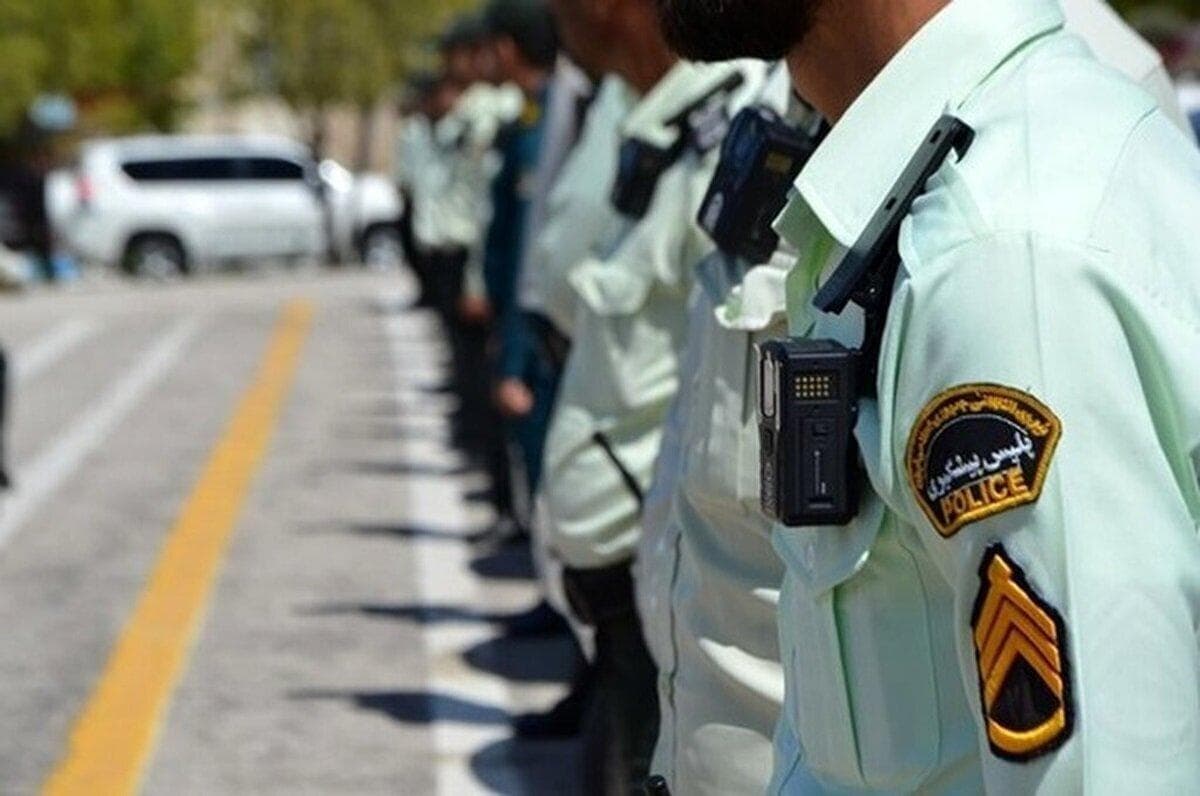 واکنش جالب کاربران اینستاگرام به جشن تولد یک پلیس : مگه پلیس‌ها هم جشن تولد می‌گیرند؟