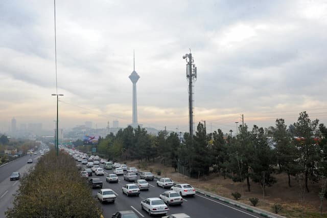 کاهش نسبی دما در نوار شرقی کشور | تهران ۲ درجه خنک شد