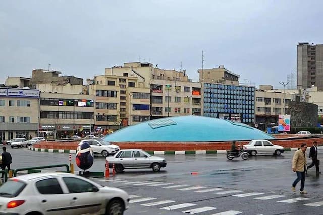 توان هسته‌ای ایران در میدان انقلاب تهران | عکس