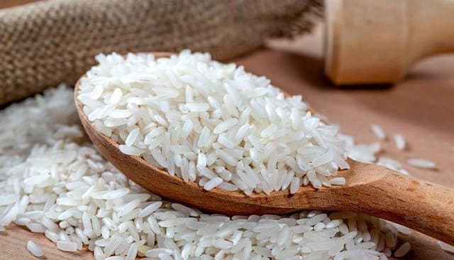 کاهش چشمگیر قیمت برنج ایرانی