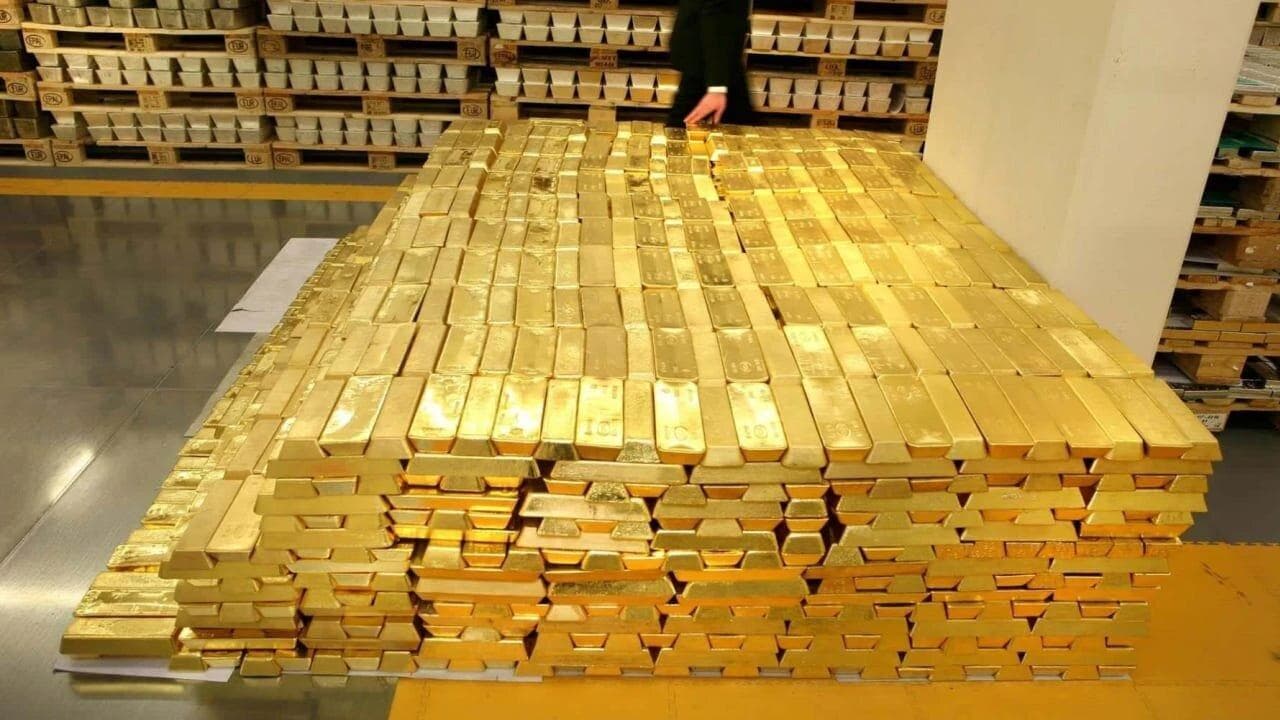  طلا در اوج، دلار در سراشیبی!