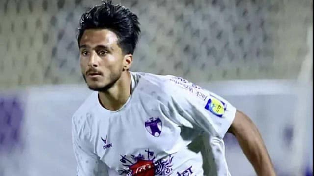 رونمایی از مهاجم پرسپولیس با پیراهن امید! 