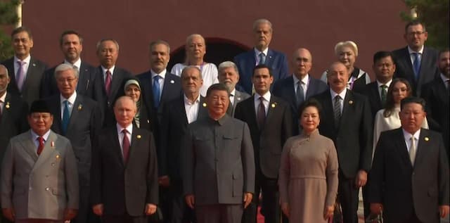 افول هژمونی آمریکا با برآمدن قدرت جهان شرق