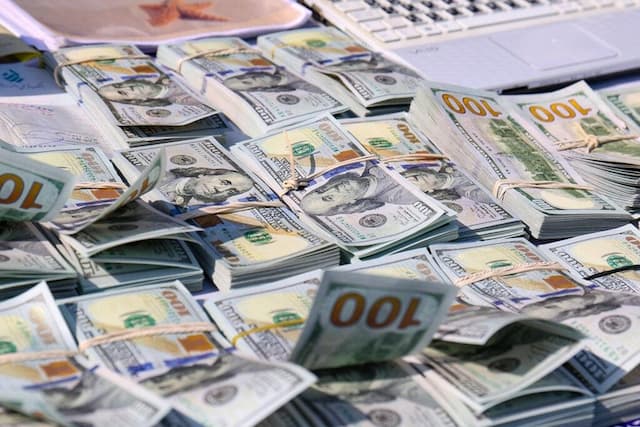 آخرین قیمت دلار، یورو و درهم در بازار ارز توافقی؛ دلار توافقی چند شد؟