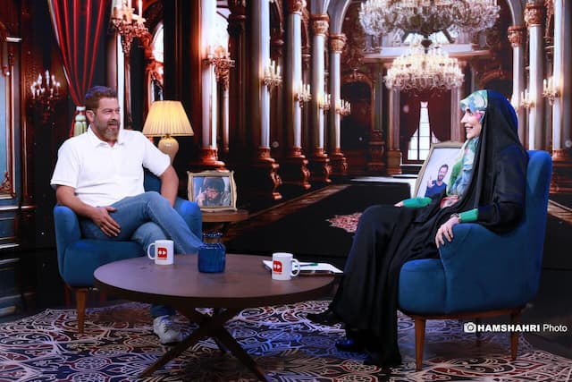 پژمان بازغی: من از عمد سرود ملی را نخواندم |‌ ببینید