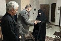 تجلیل مجمع خیرین سلامت استان قم از خانواده شهید دکتر شیروانی