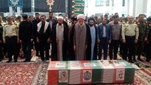 پیکر شهید مدافع امنیت در حرم مطهر شاهچراغ تشییع شد