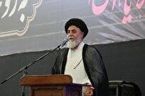 راه سیدالشهدا با پرچمداری ولی‌فقیه و تحت نظارت امام زمان ادامه دارد