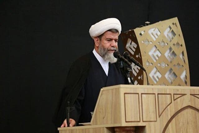 وحدت ملی، سدی در برابر توطئه دشمنان است