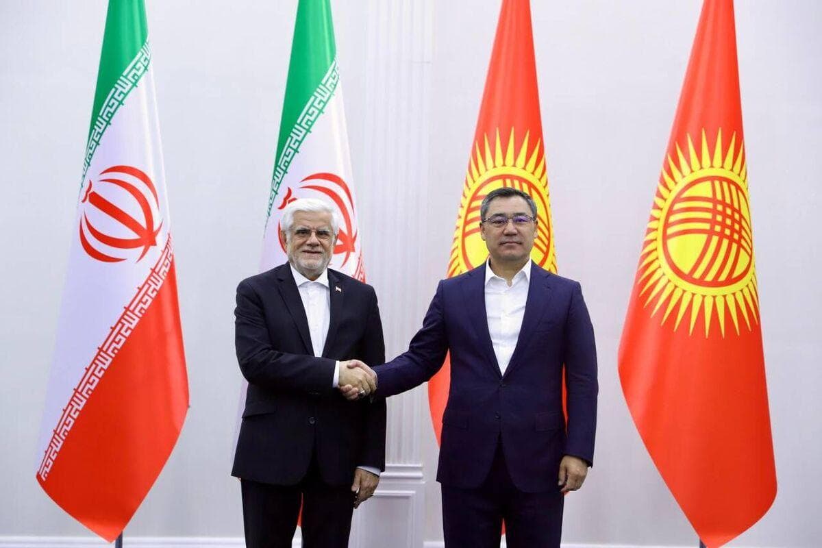 عارف در دیدار با رئیس جمهور قرقیزستان: همبستگی کشورهای منطقه به بالارفتن ضریب امنیت در مقابل تهدیدات خارجی کمک می‌کند