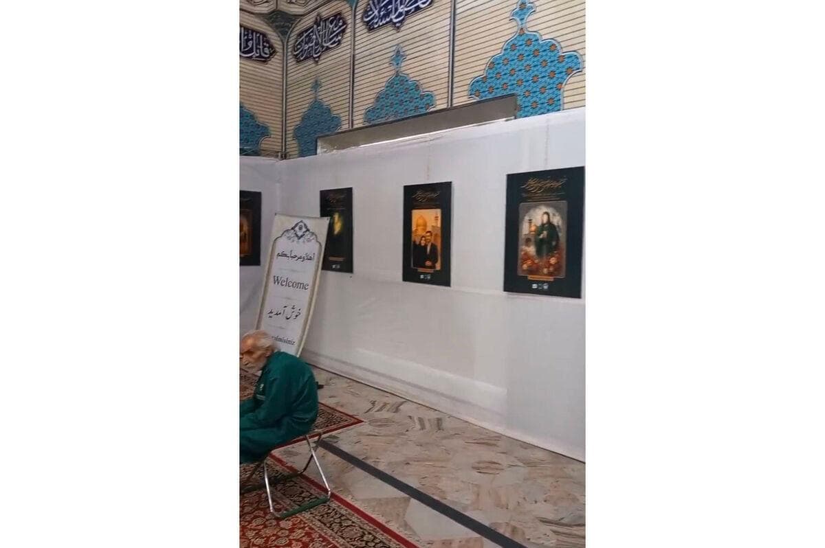 نمایش آثار برگزیده رویداد بین‌المللی «هنر تصویرسازی مبتنی بر هوش مصنوعی» در حرم رضوی