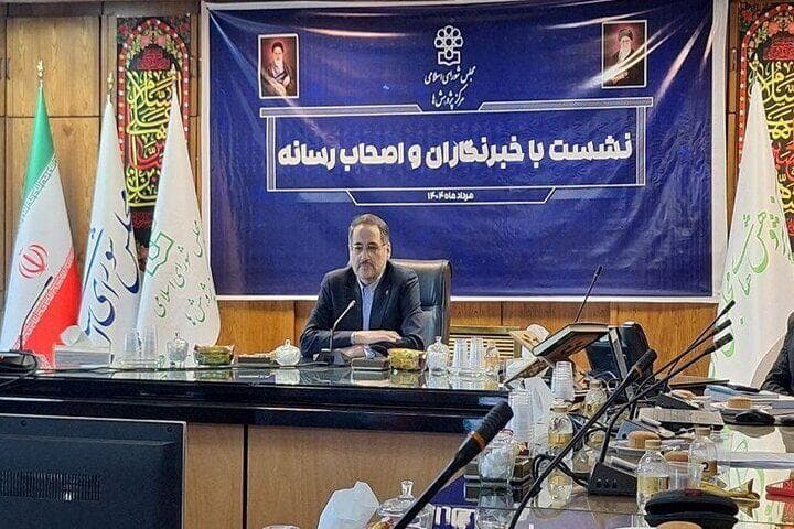 تهیه پیش‌نویس طرح مرکز پژوهش‌های مجلس برای تامین حقوق حرفه‌ای خبرنگاران
