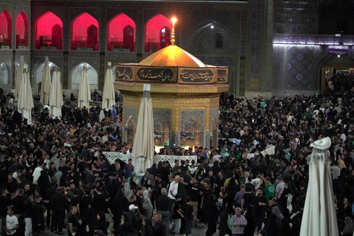 "در سوگ اسوه حسنه"؛ اجتماع بزرگ قرآنی شب رحلت پیامبر اعظم(ص) در حرم مطهر رضوی