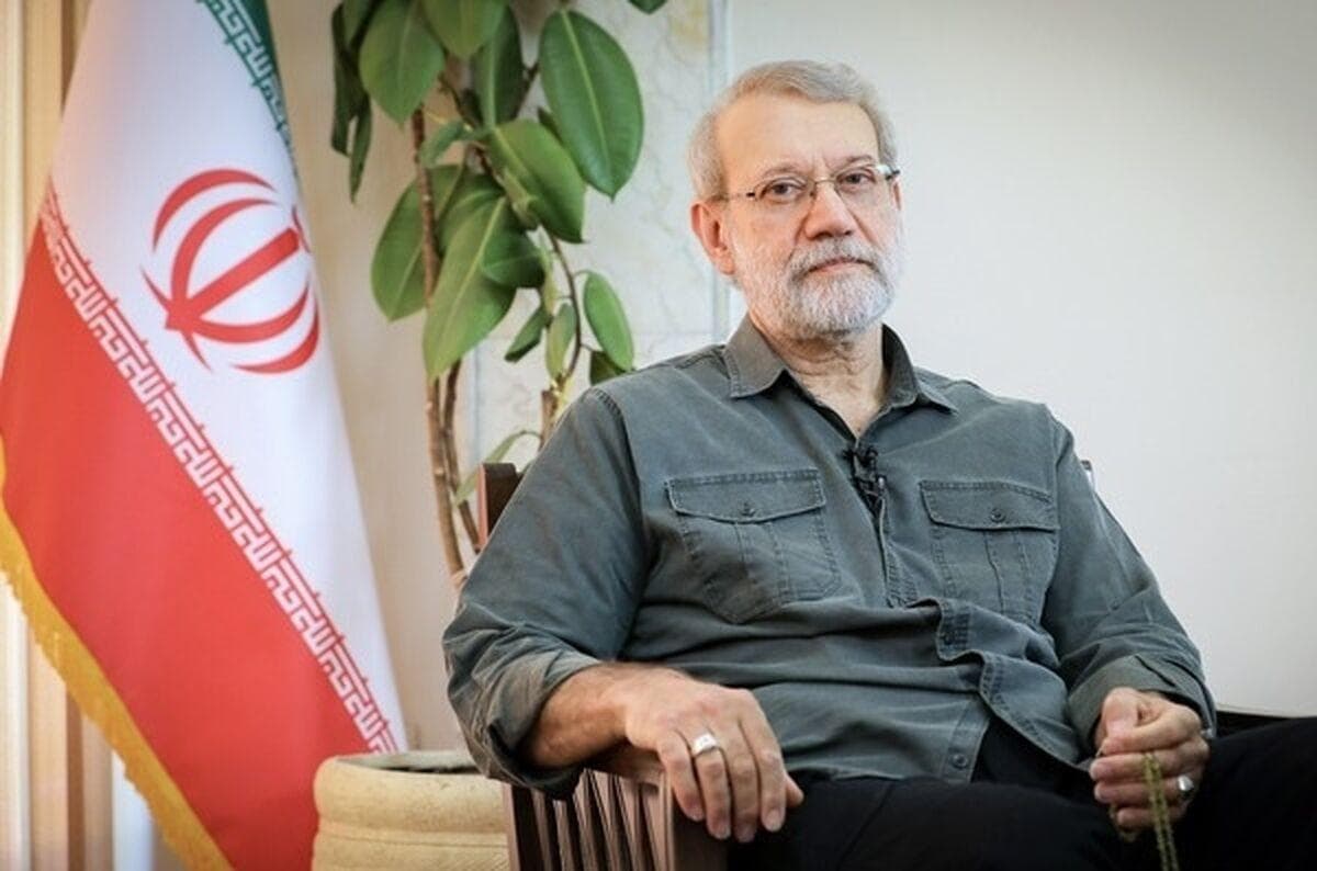 لاریجانی در گفت‌وگوی تفصیلی با رسانه KHAMENEI.IR مطرح کرد: ایرانی‌ها «تسلیم‌بشو» نیستند