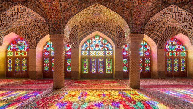 «مسجد صورتی» نماد هفت درِ بهشت