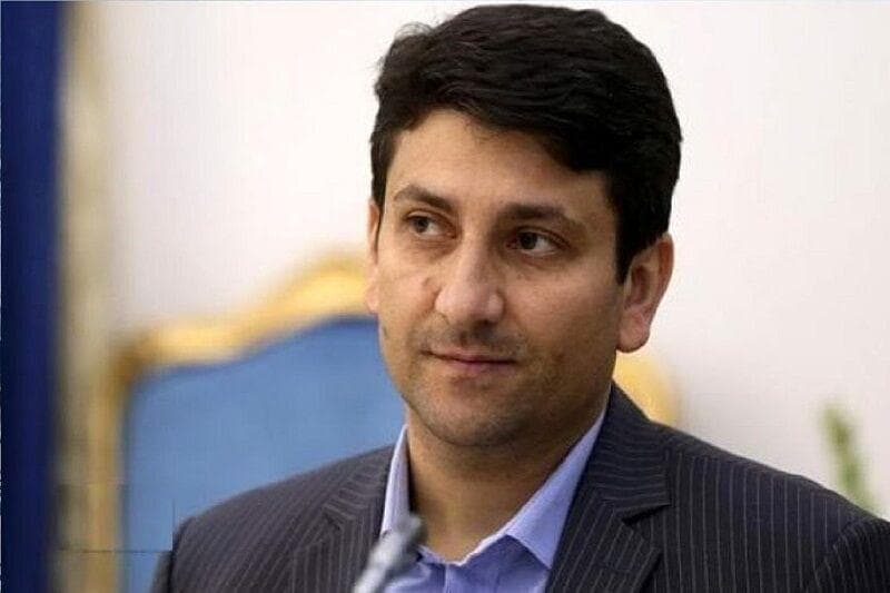 ستار هاشمی: توسعه فیبر نوری، سیاست محوری وزارت ارتباطات است