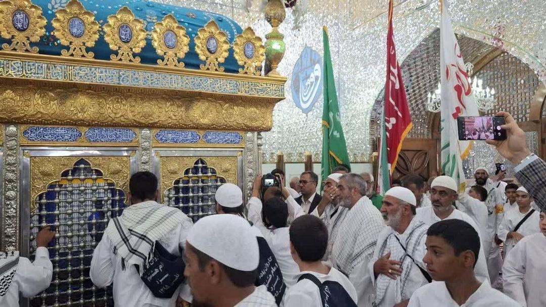 تشرف کاروان پیاده امام رضا(ع) یزد به آستان مبارک حضرت حسین بن موسی الکاظم(ع)