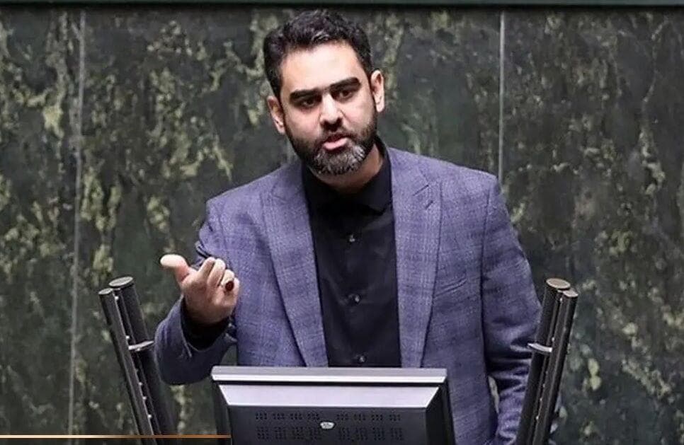 حمله تند ثابتی به علی لاریجانی: قانون مجلس ایراد داشت که کار را به شعام سپرد