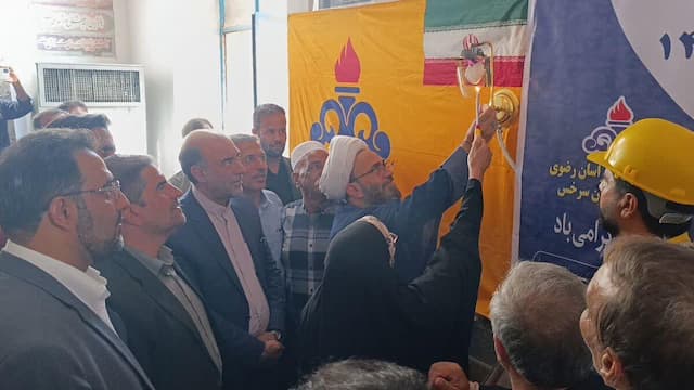 شعله گاز در ۱۱ روستای سرخس روشن شد