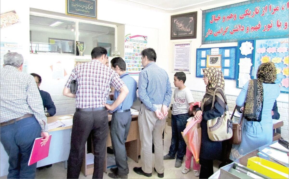 عضو کمیسیون آموزش مجلس: آموزش رایگان، وظیفه دولت است نه خانواده‌ها