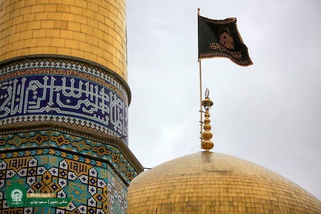 استفاده از منابع اهل‌سنت در کتیبه‌های حرم مطهر رضوی