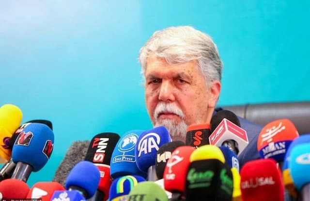وزیر ارشاد: مشکل کاغذ مطبوعات در چند روز آینده برطرف خواهد شد