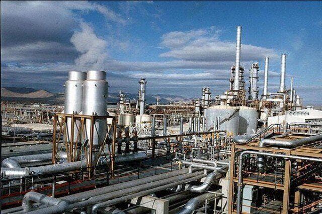 بهره‌برداری ۲ طرح پتروشیمی با سرمایه‌گذاری ۴۷۷ میلیون دلار در بوشهر