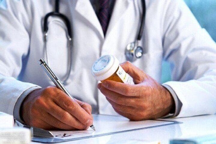 ماجرای هدایای شرکت‌های دارویی به درمانگران