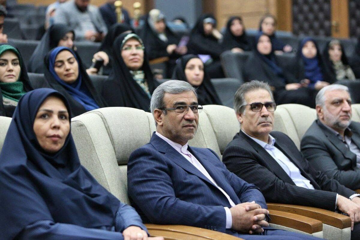 آغاز همایش ملی "بانوی پیشران، بنیان فردا" در مشهد