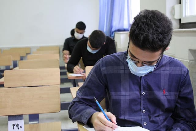 اعتراض دستیاران پزشکی به نحوه برگزاری آزمون بورد تخصصی؛ در حق ما بی‌عدالتی شد