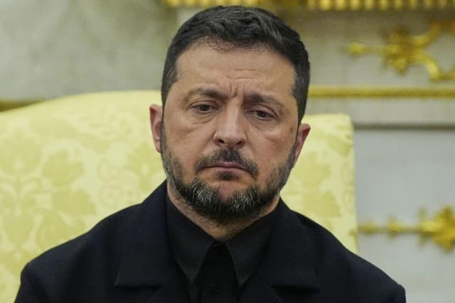 اعلام آمادگی «زلنسکی» برای دیدار با «پوتین»/کی‌یف برای فشار بر مسکو دست به دامن شانگهای شد