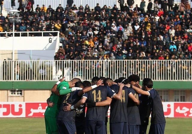 چادرملو پول ندهد دیگر نمی‌تواند در تهران میزبانی کند
