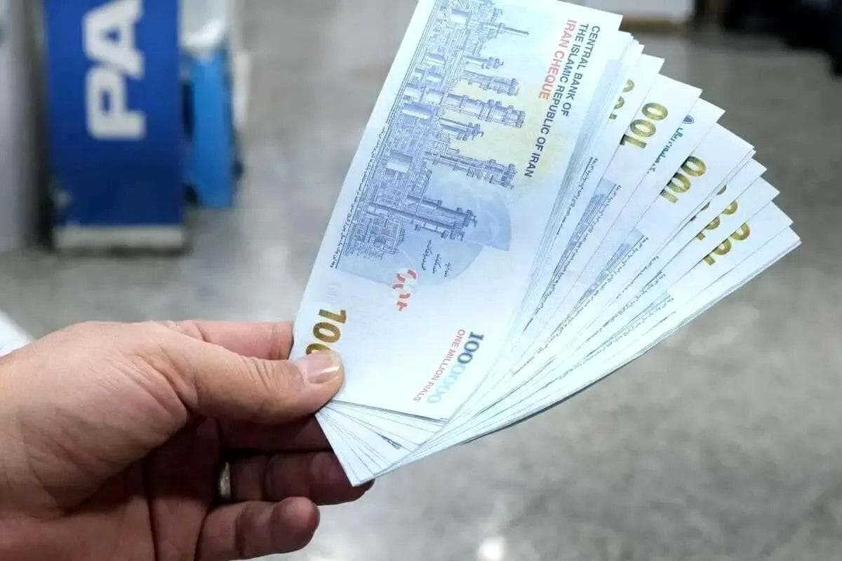 کف و سقف فوق العاده خاص کارمندان مشخص شد