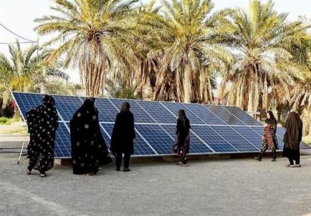 آغاز عملیات اجرایی ۱۶۰۰ نیروگاه خورشیدی برای مددجویان بوشهری