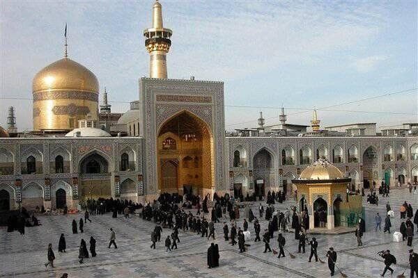 گردهمایی بزرگ مدیران و روسای کانون‌های بازنشستگی کشور در حرم مطهر رضوی